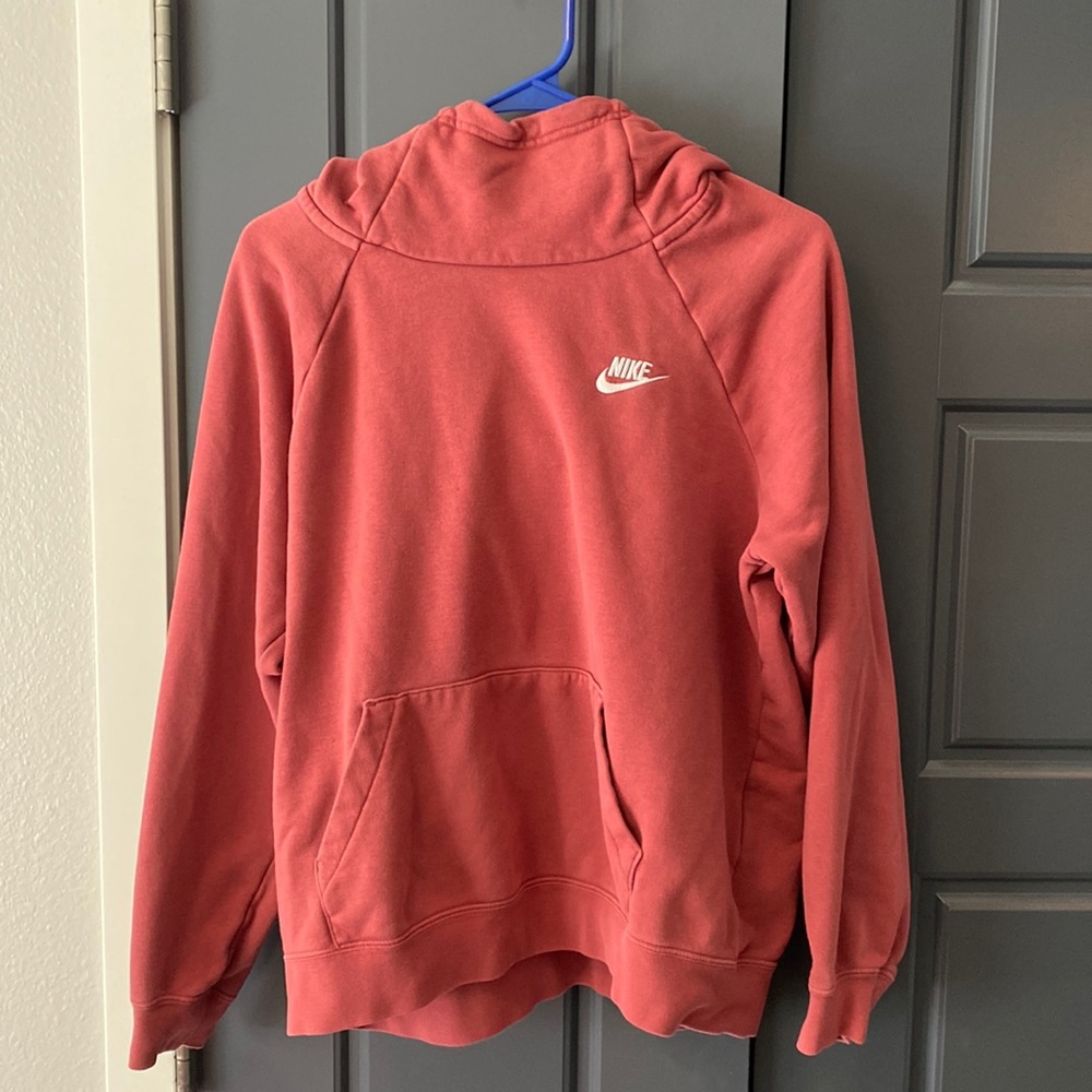 Women’s Nike Sweatshirt